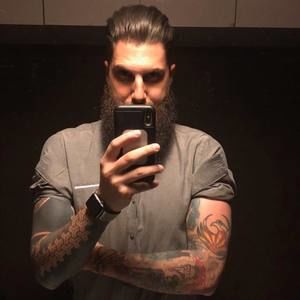 Meet your Posher, Francesco